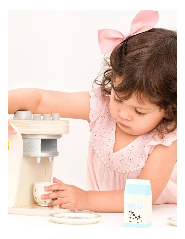 New Classic Toys Wooden Coffee Machine Kids Pretend Play White 36m image 4