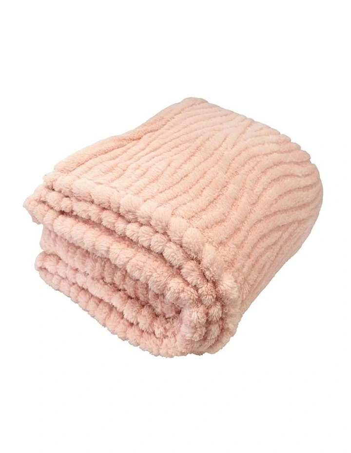 Fleur Darling Fluffy Blanket in Soft Pink image 3