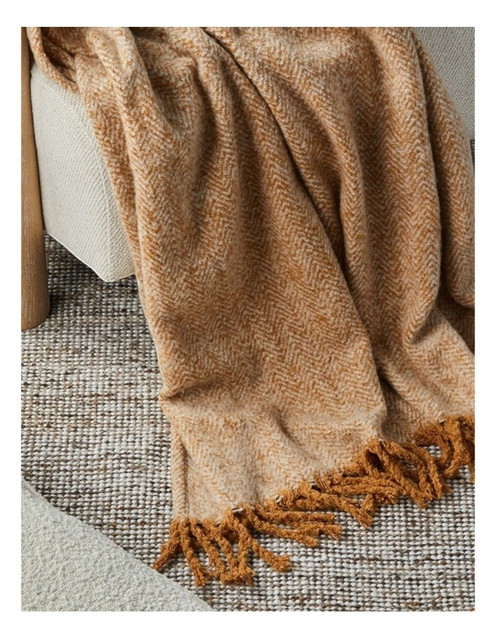 Alba Faux Mohair Throw in Toffee image 4