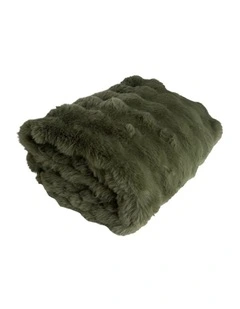 Mallow Faux Fur Throw in Forest Green