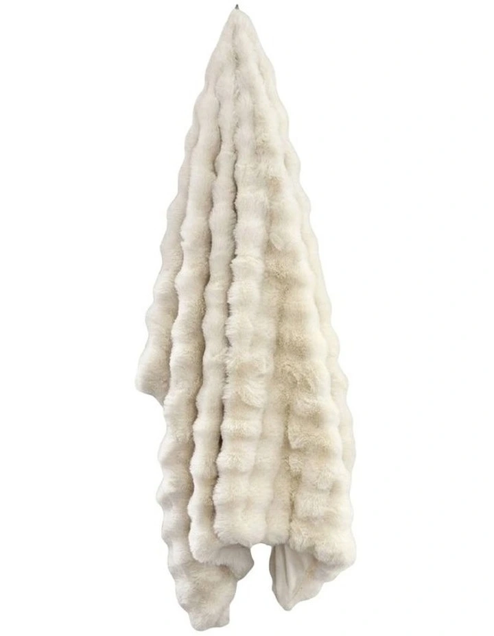 Mallow Faux Fur Throw in Ivory image 2