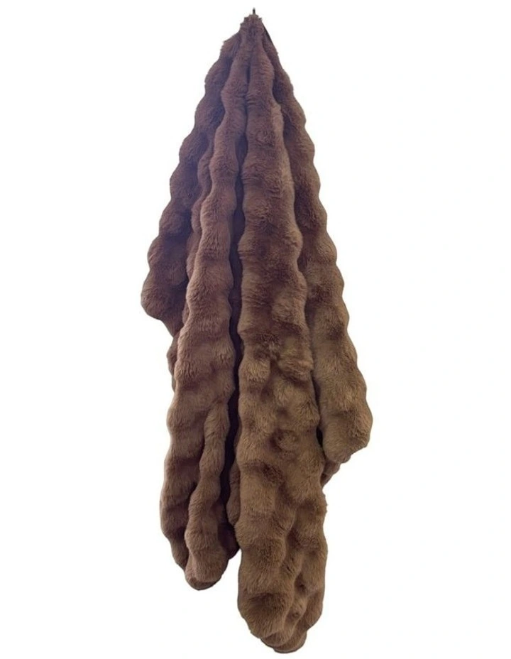 Mallow Faux Fur Throw in Coffee image 2