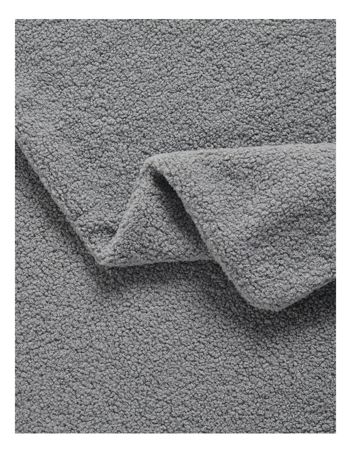Otis Teddy Fleece Double-Sided Throw 130x160cm in Fog image 3
