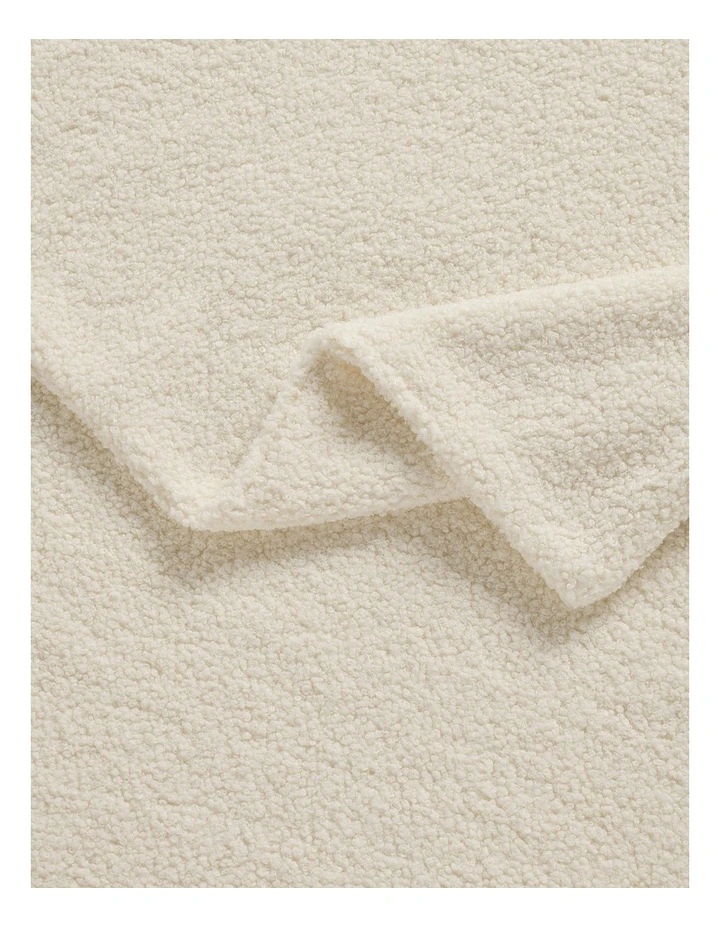 Otis Teddy Fleece Double-Sided Throw 130x160cm in Snow image 3