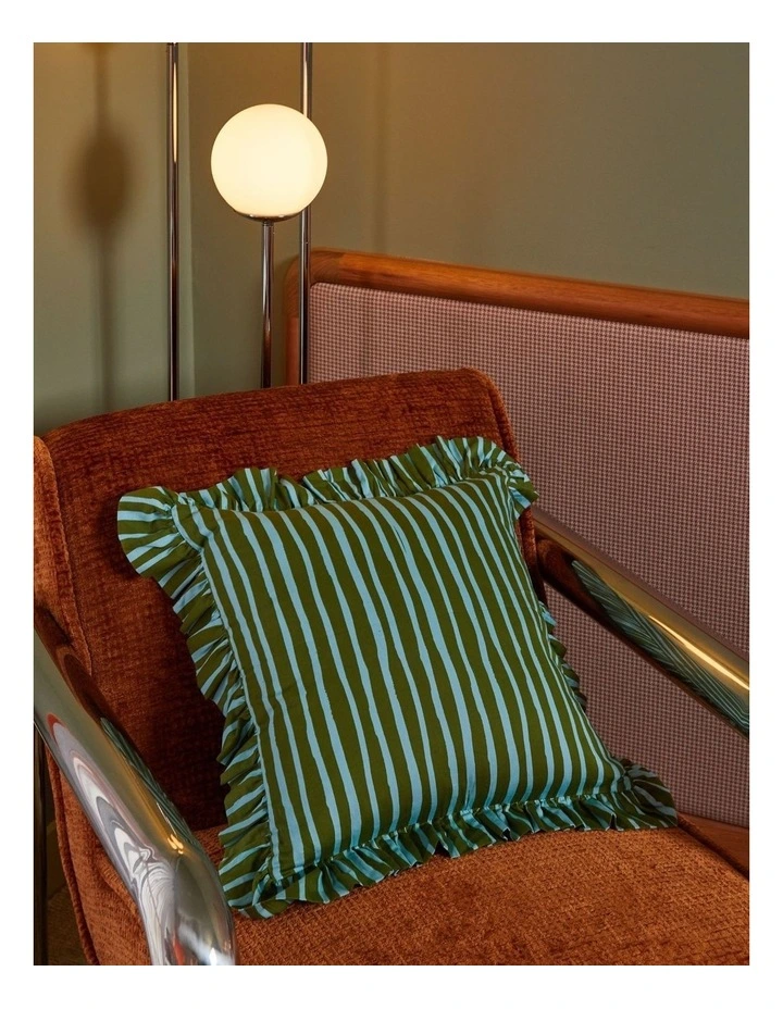 Strokes Ruffle Cushion Cover image 4