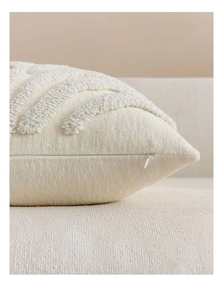 GIOIA CASA Tufted Leaf Cushion Covers in Snow 2 Pack image 4