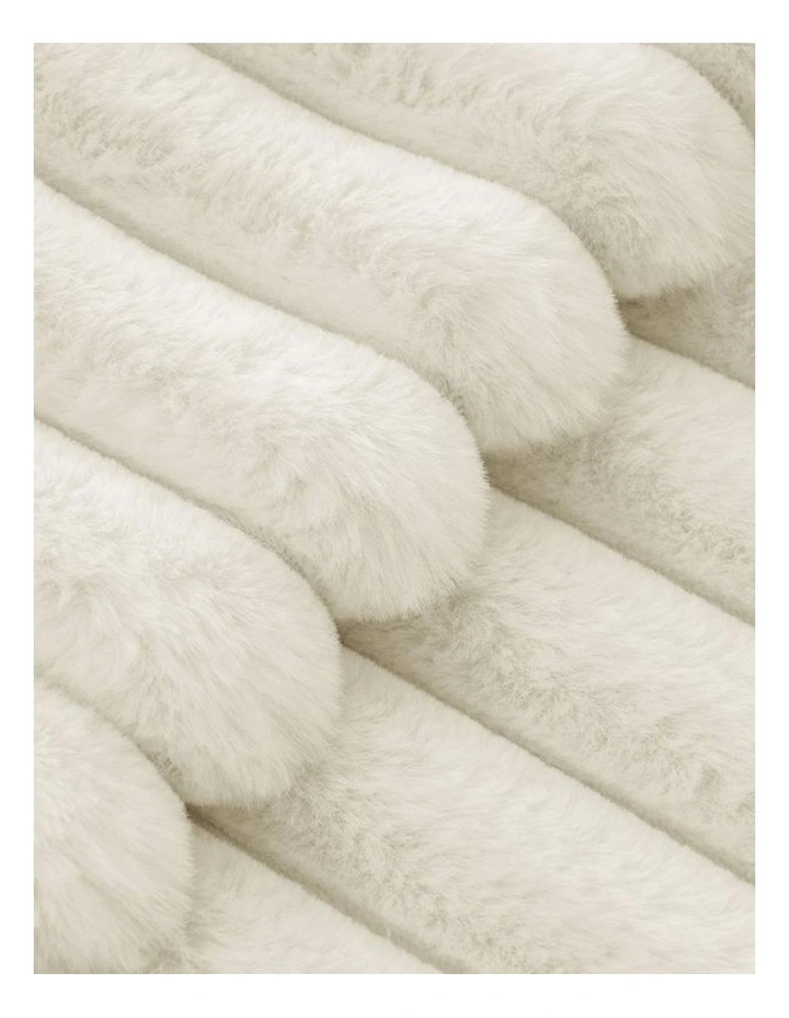 GIOIA CASA Faux Fur Cushion Covers in Snow 2 Pack image 3