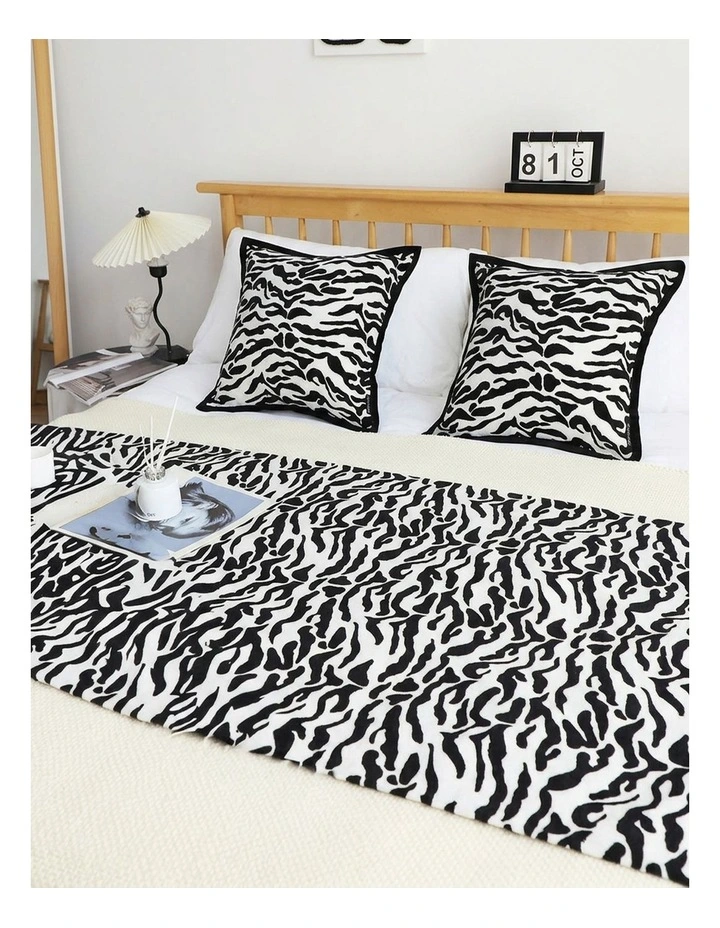 SOGA 1.8m Luxury Mottled Bed Runner Vintage Bedding Set of 3 image 4