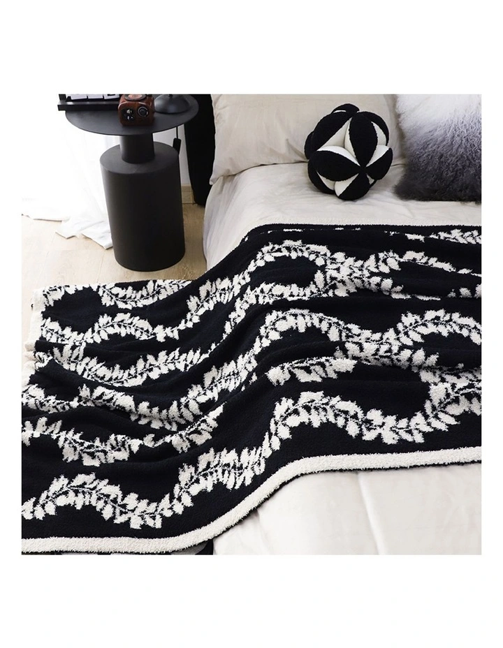 SOGA 2 Pack Black White Retro Vine Pattern Throw Blanket 130x170cm image 4