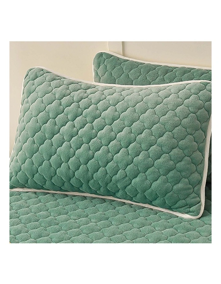 SOGA 2 Pack Green King Clover Quilted Fleece Mattress Cover Sets with 4 Pillowcases image 5