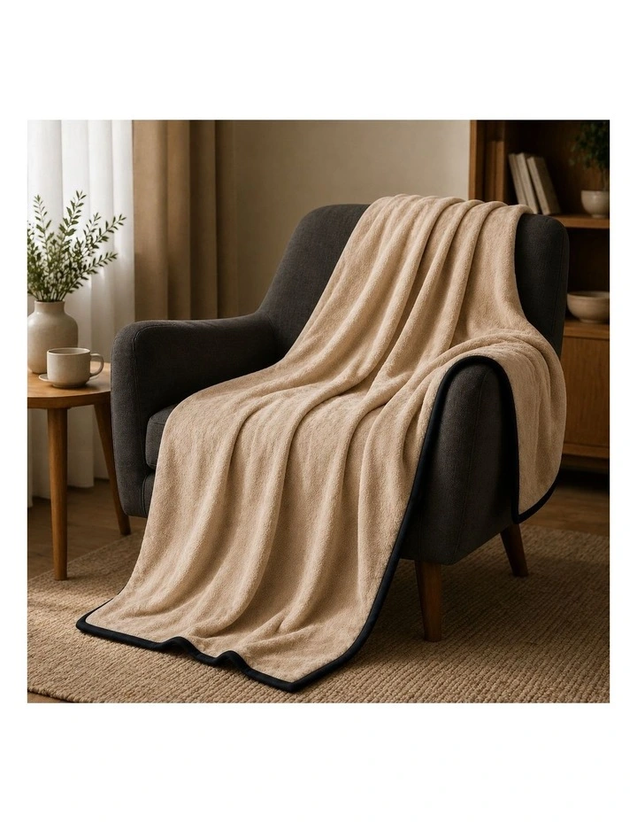 SOGA Beige Flannel Polyester Throw Blanket 200x230cm image 3