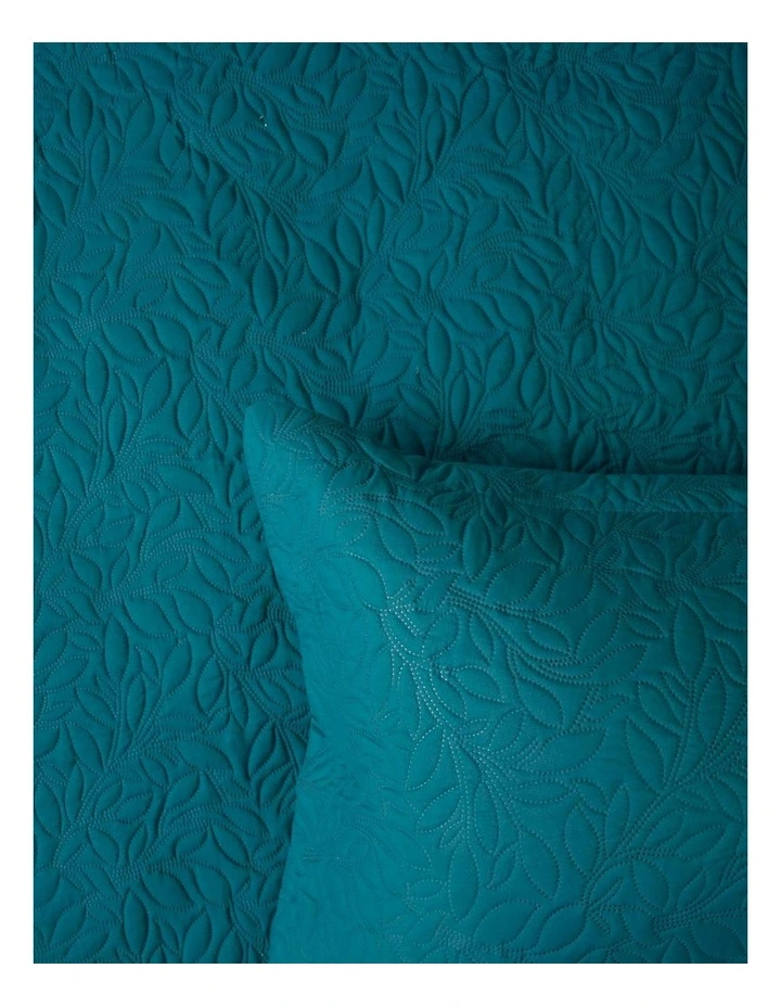 Botanica Coverlet Set image 3