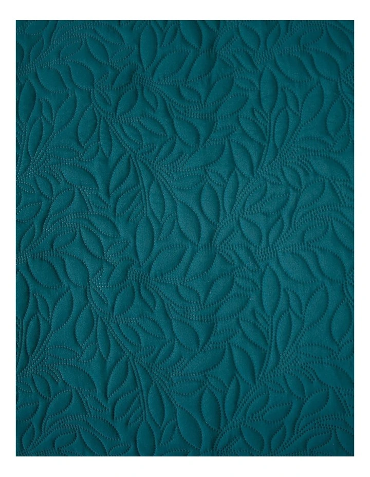 Botanica Coverlet Set image 4
