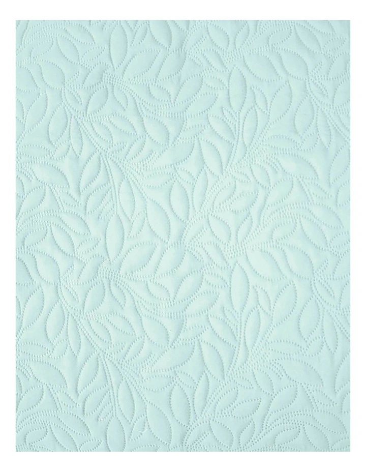 Botanica Coverlet Set image 4
