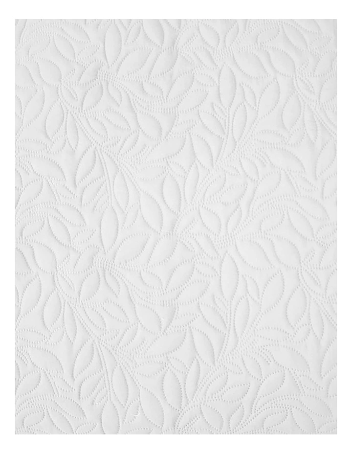 Botanica Coverlet Set image 4