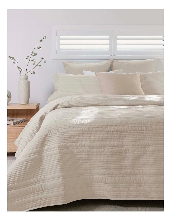 Flinders Coverlet Set image 1