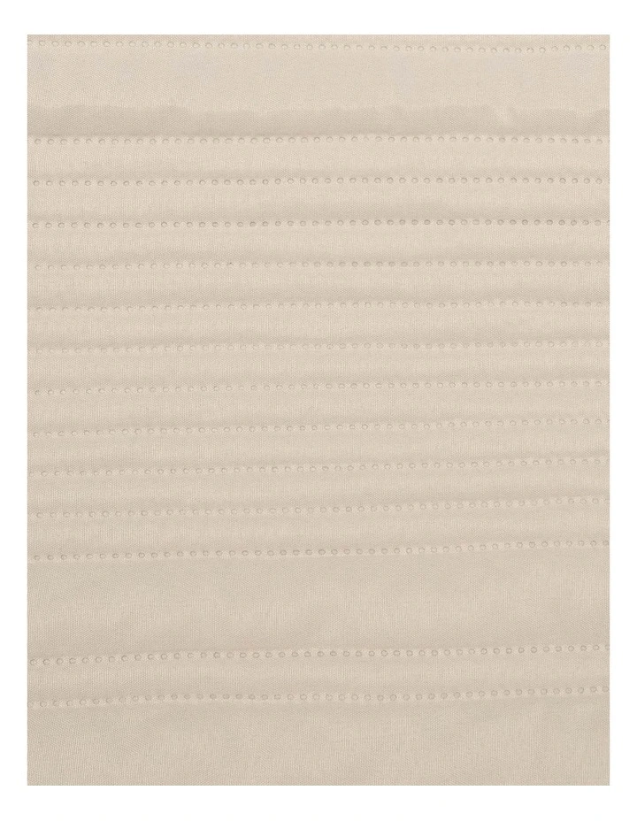 Flinders Coverlet Set image 4