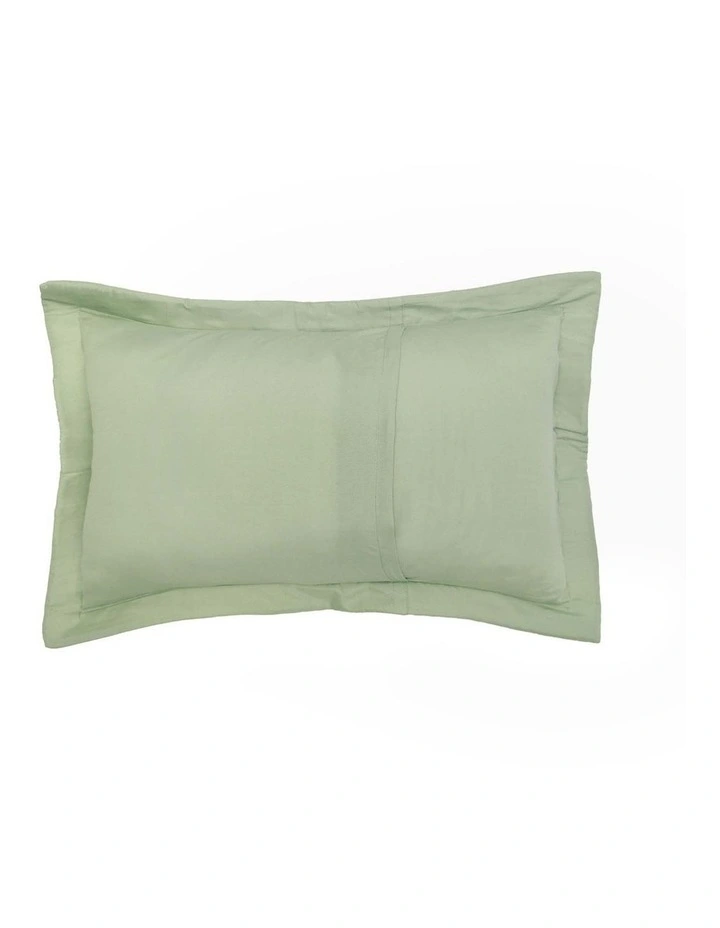 Flinders Coverlet Set image 3