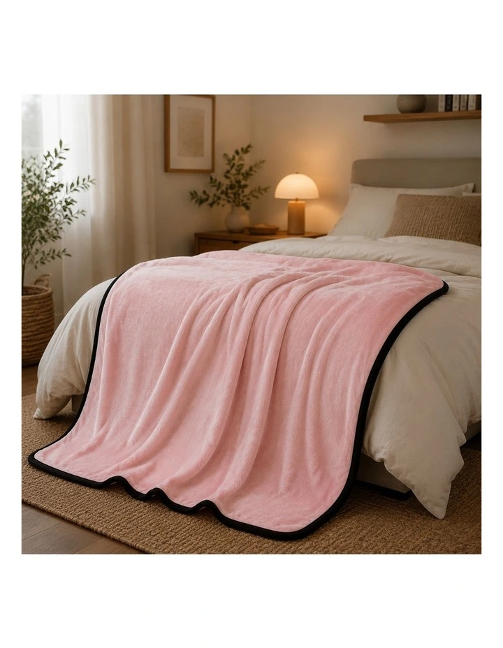 SOGA Pink Flannel Polyester Throw Blanket 200x230cm image 4