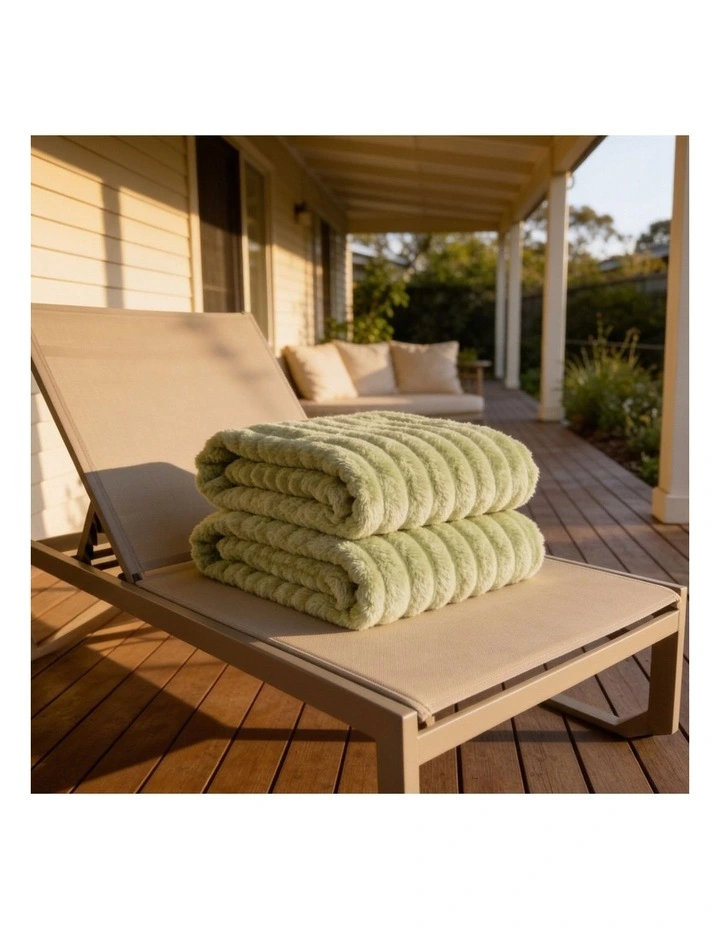 SOGA 2 Pack Light Green Flannel Polyester Throw Blanket 150x200cm image 3