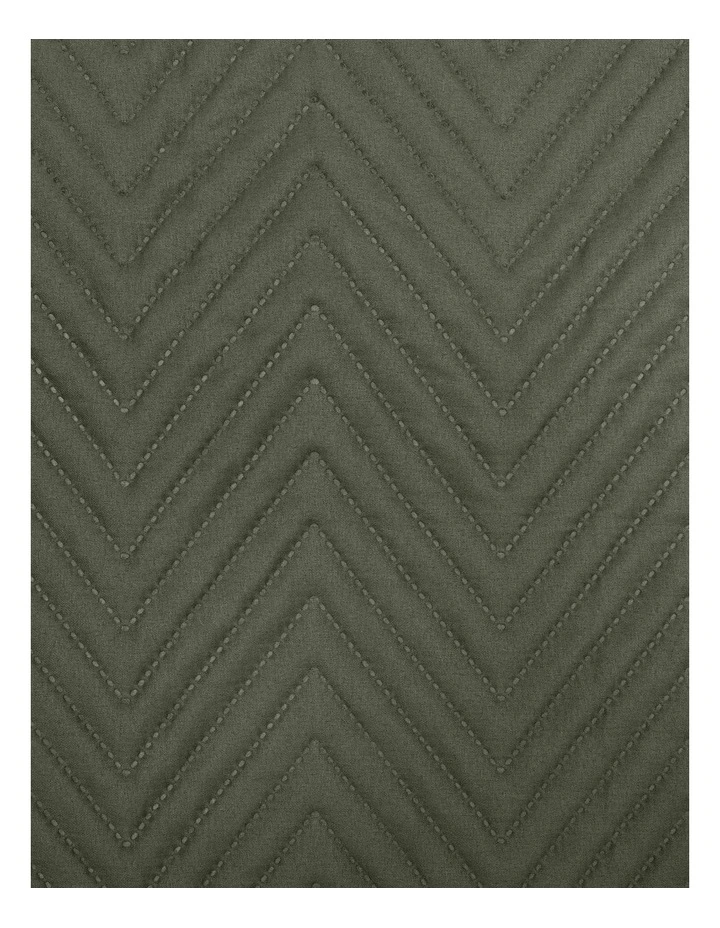 Herringbone Bed Runner Moss image 3