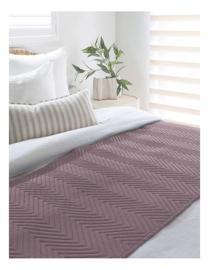 Herringbone Bed Runner Mauve image 2