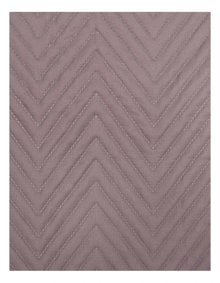 Herringbone Bed Runner Mauve image 3