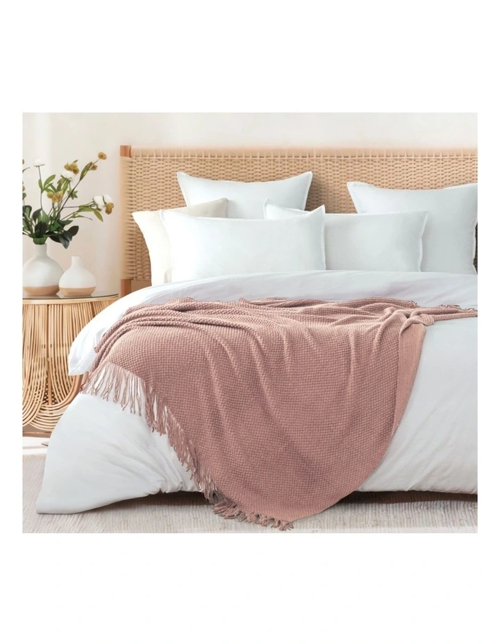 GIOIA CASA Micro Plush Knitted Woven Throw in Pink image 2