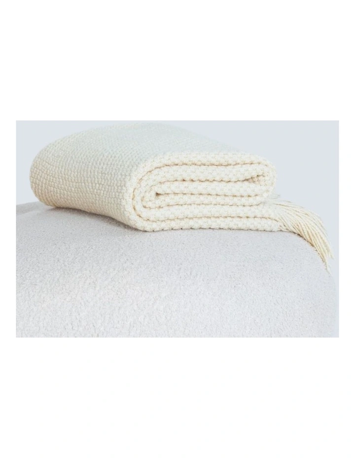 GIOIA CASA Micro Plush Knitted Woven Throw in Snow image 6