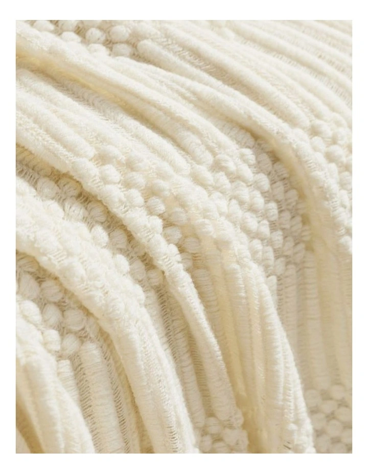 GIOIA CASA Bobble Textured Knitted Throw in Snow image 4
