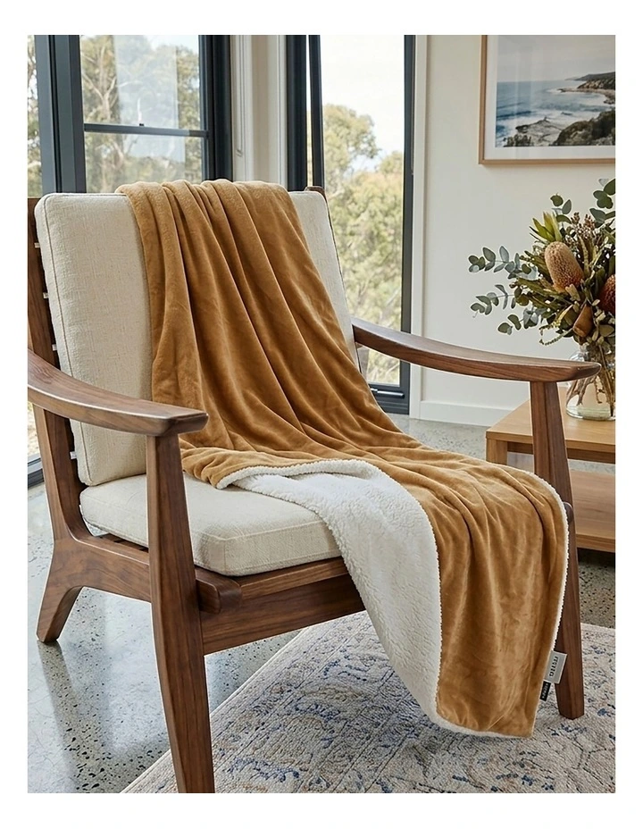 Hide Sherpa Throw in Tan image 1