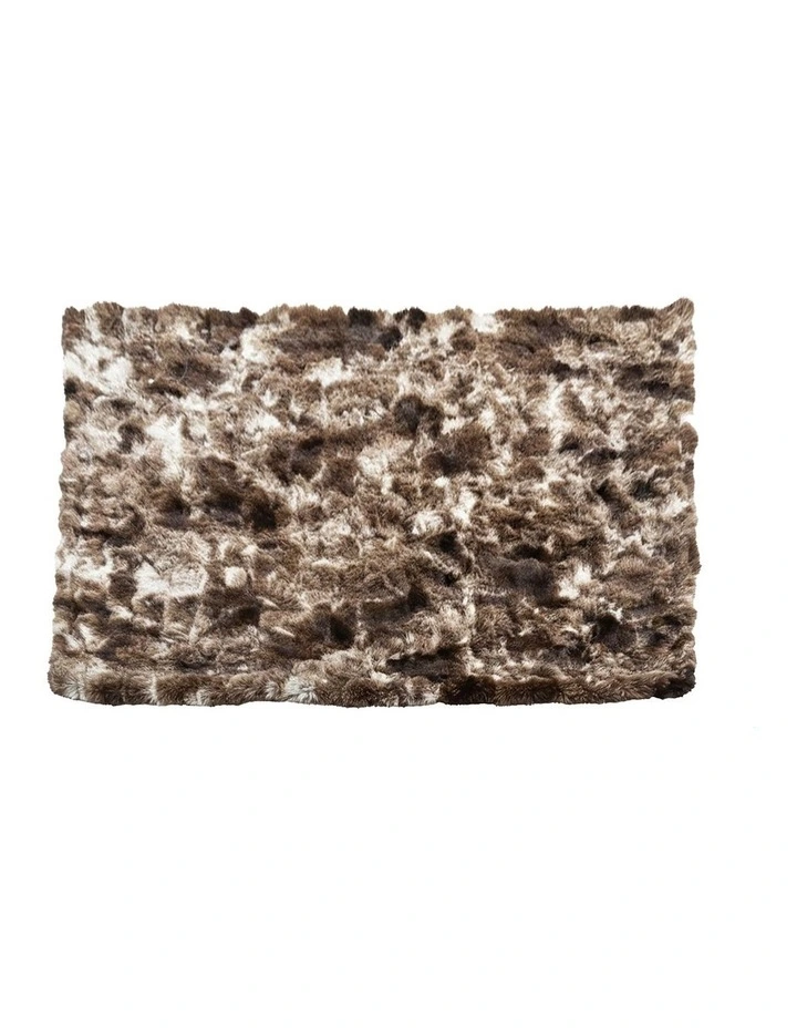 Jayne Bubble Mink Throw in Mocha image 2