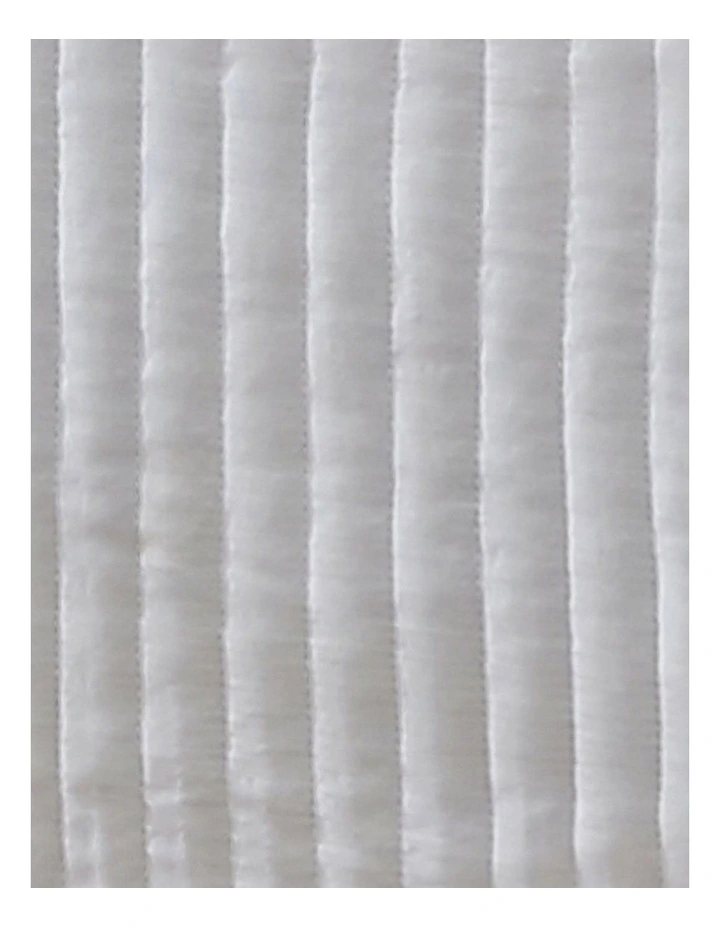 Quilted Valance in White image 3