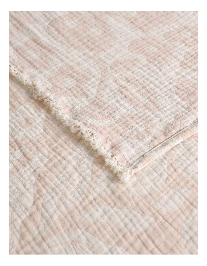 Dreamaker Briar Floral Cotton Blanket in Pink image 4