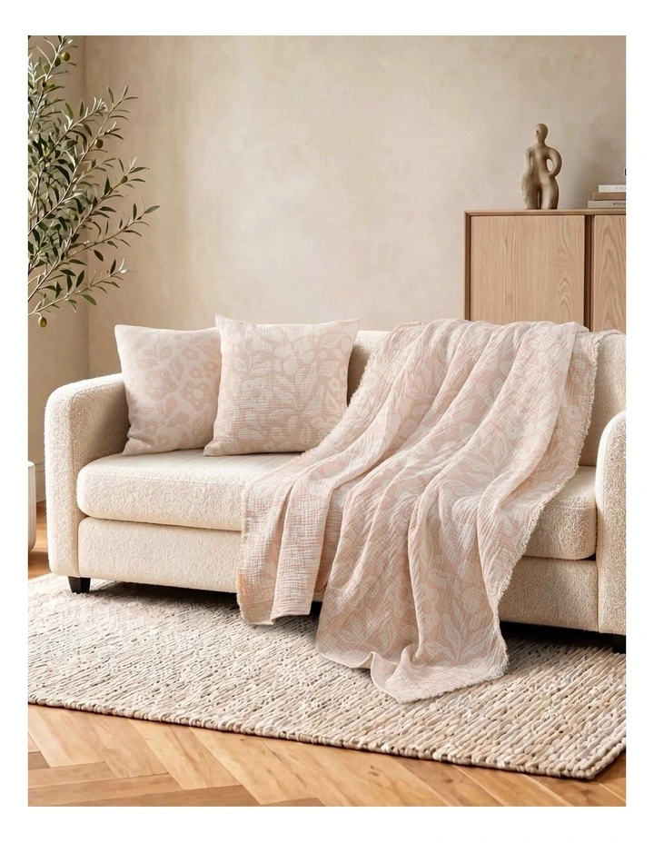 Dreamaker Briar Floral Cotton Blanket in Pink image 5