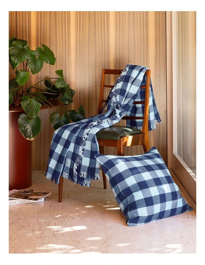 Willow Throw Blue image 3