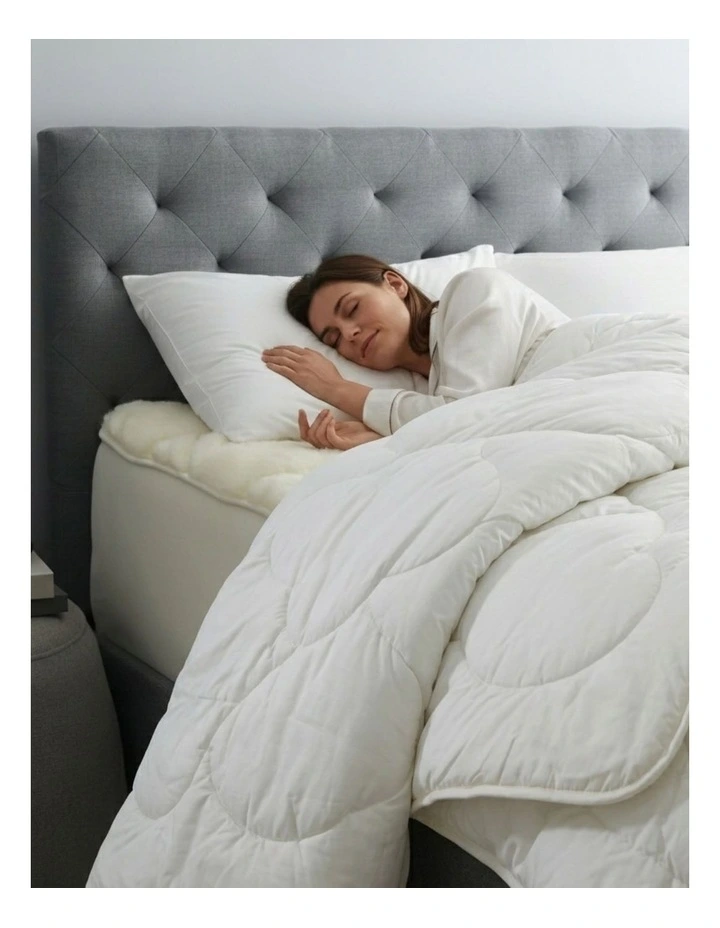 Creswick Luxury Pure Wool Quilt - 350 GSM image 5
