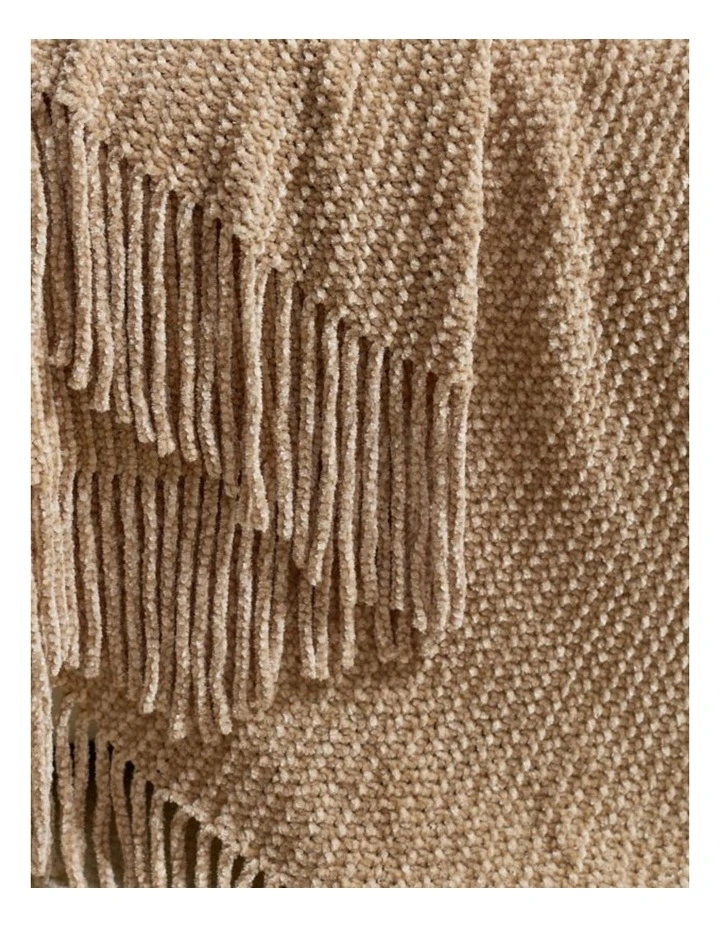 GIOIA CASA Chenille Knitted Throw in Natural image 2