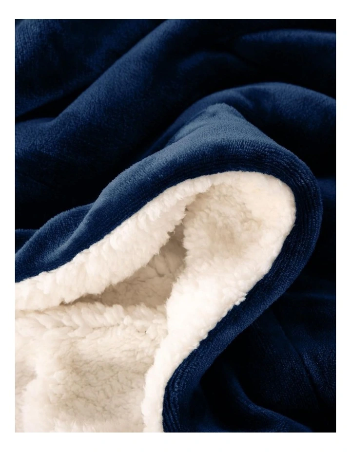 GIOIA CASA Teddy Sherpa Reversible Throw in Navy Blue image 3