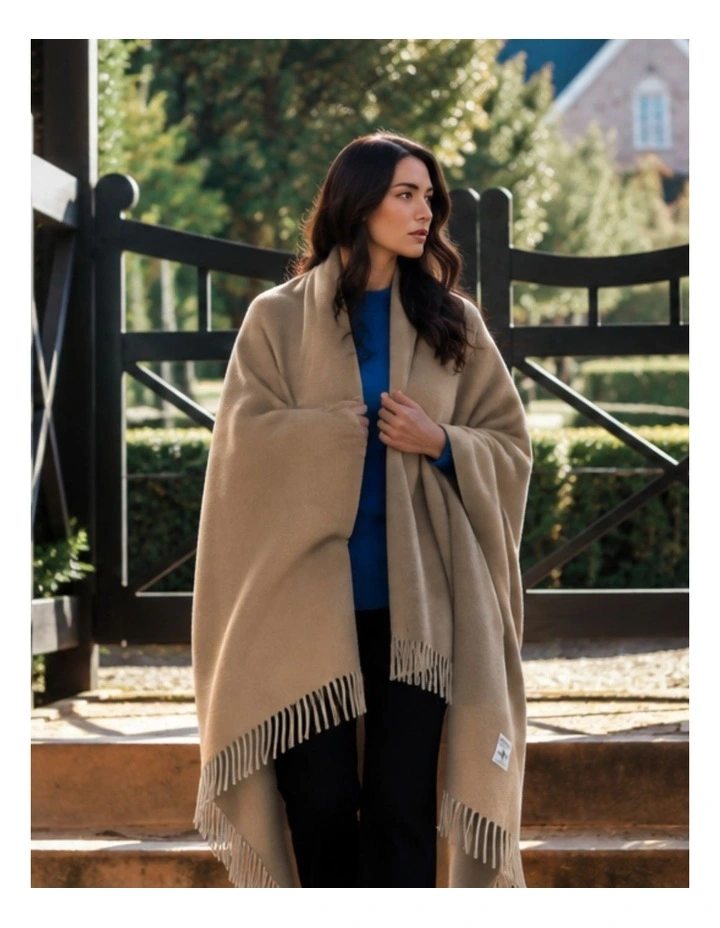 Billabong Fringed Throw Blanket image 2