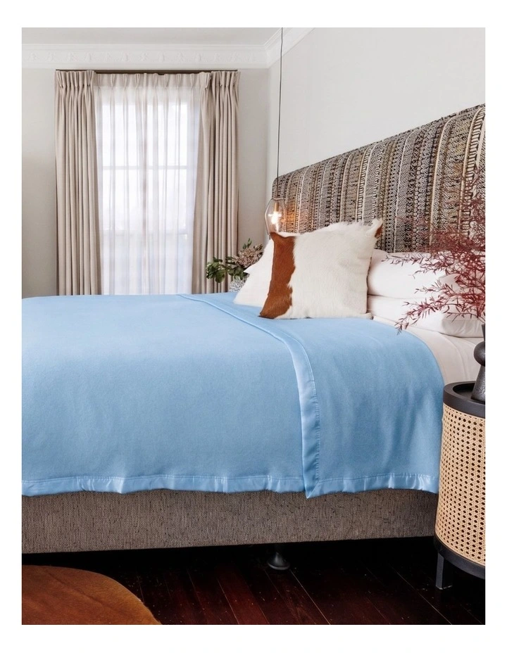 Jackaroo 80% Premium Australian Wool Blanket image 1