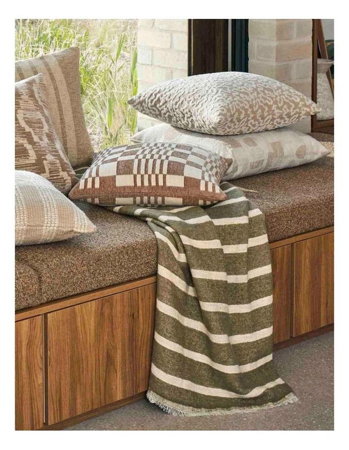 Amalfi Faye Throw - Natural 130x180cm image 2