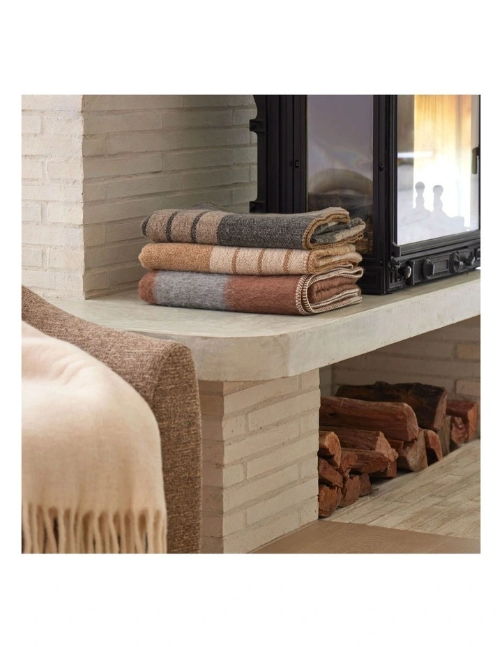 Amalfi Zephy Throw Ivory 130x170cm image 5