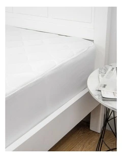 Microfibre Fitted Mattress Protector In White