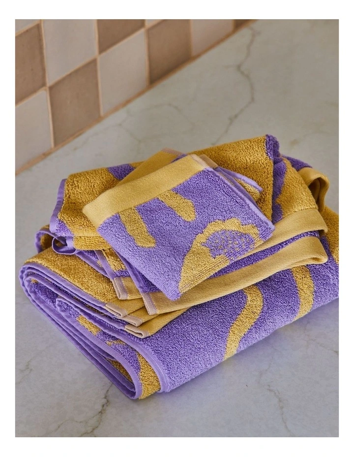 Floral Dreams Hand Towel image 4