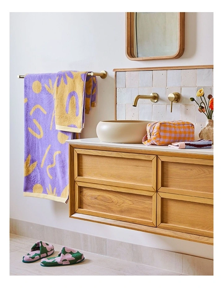 Floral Dreams Towel Sheet image 2