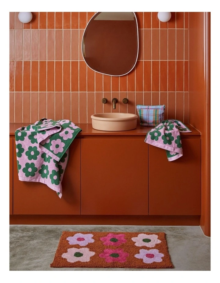 Flowerbed Bath Towel image 2