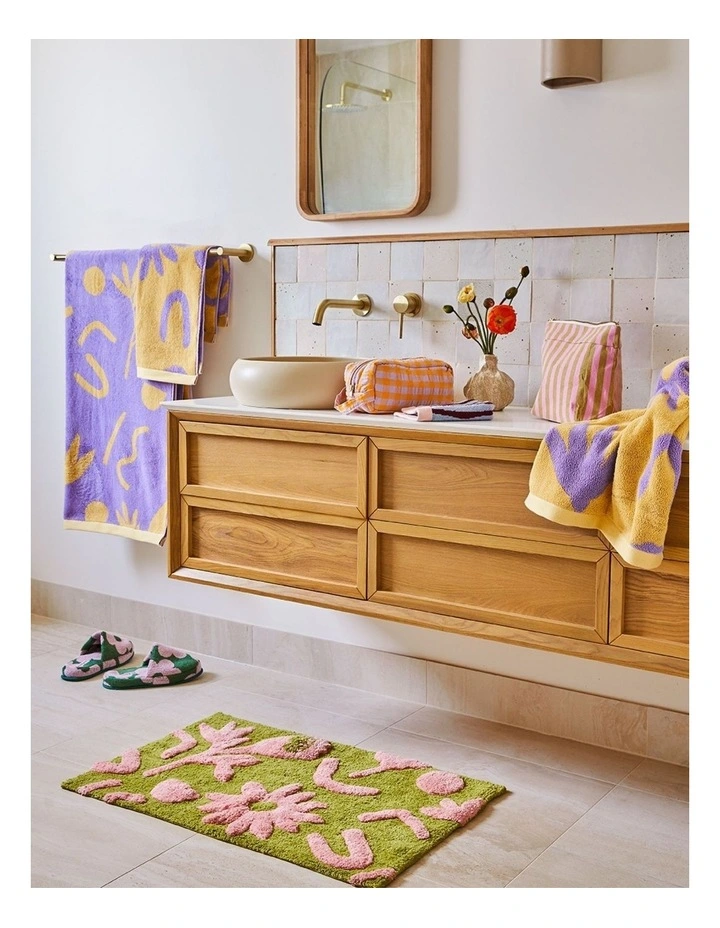 Floral Dreams Bath Towel image 2
