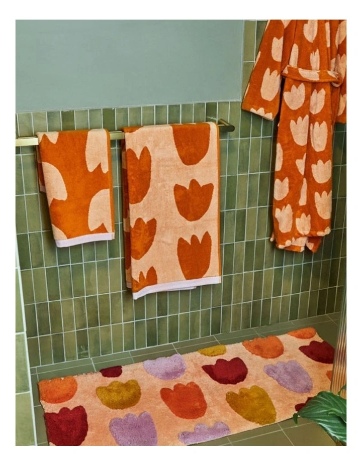 Tulip Bath Towel image 2