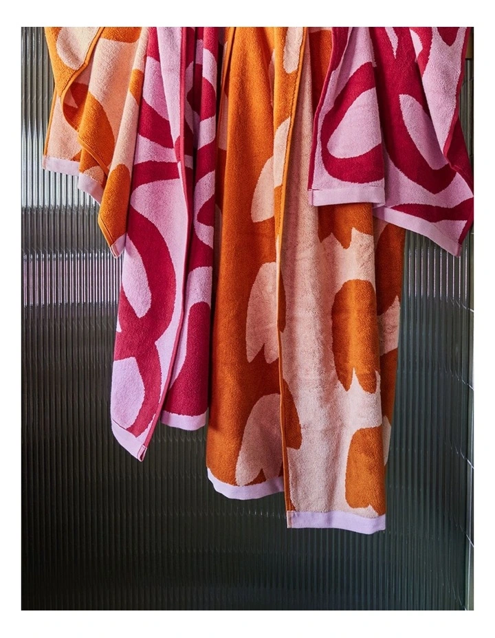 Tulip Bath Towel image 4